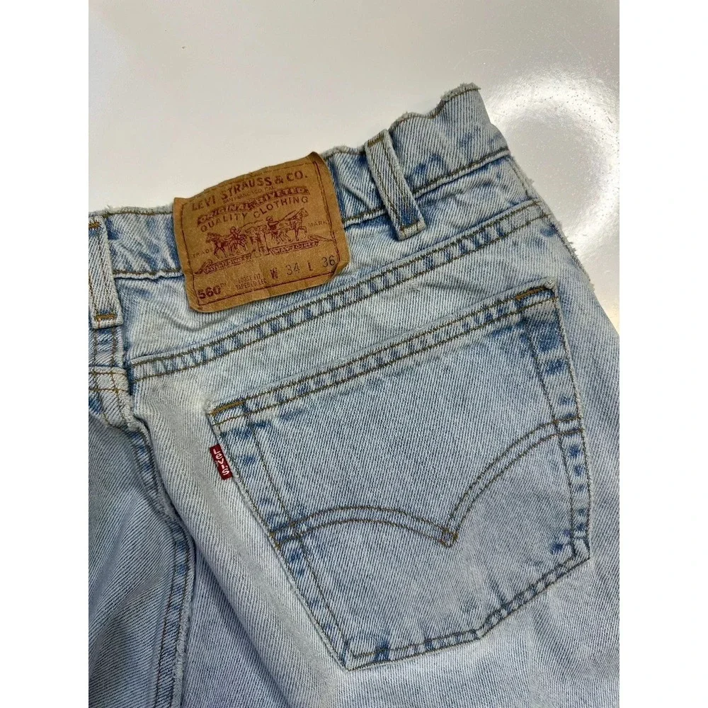 VTG 90s Levi's 560 Loose Taper Destroyed Distressed Faded Jeans / USA /‎ 34x36